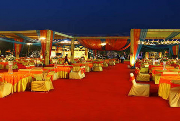 Kanak Banquet And Party Lawns