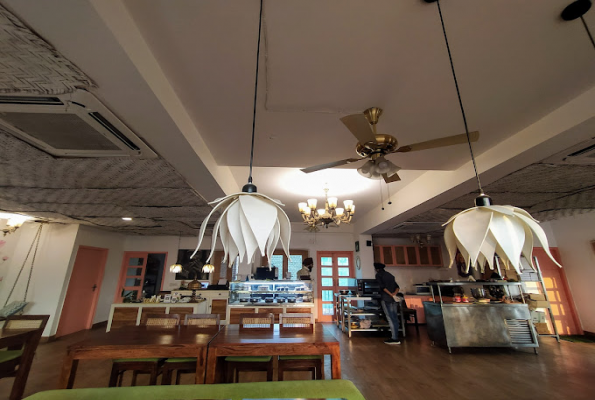 Poornatva Organic Cafe