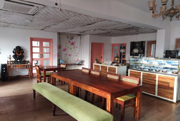 Poornatva Organic Cafe