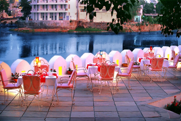 Tribute Restaurant 1