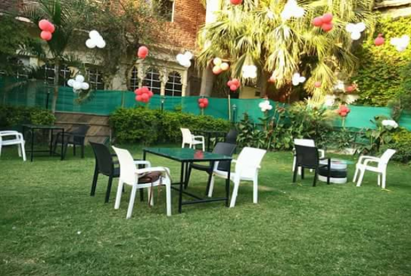 Open Air Restaurant at Shree Bansi Villa