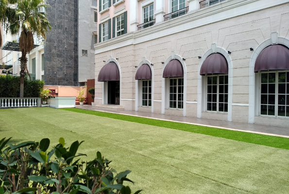 Alfresco Lawn at The Pllazio Hotel