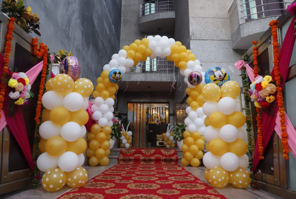 Open Terrace at Red Horse Hotel And Banquet