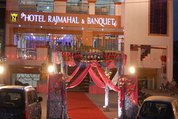 Hall 1 at Hotel Rajmahal