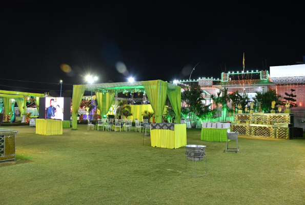 Lawn Area at Shri Ramtara Farm And Banqute Hall