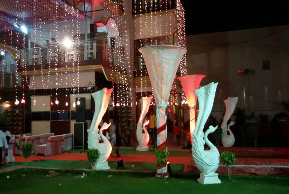 Lawn at Bareilly Point Marriage Lawn