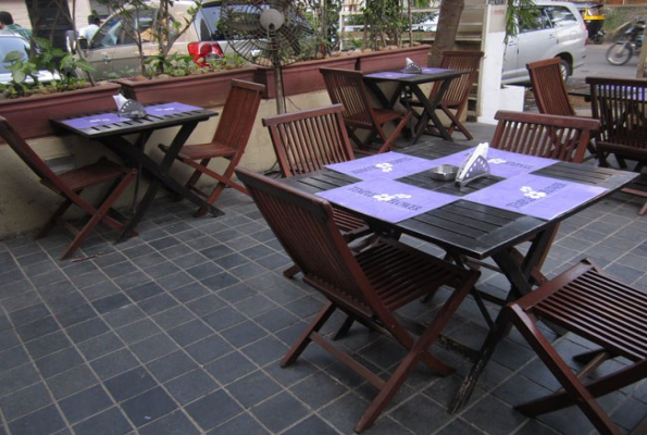 Hotel Kings International