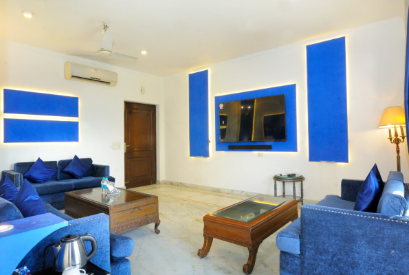 Mahaul By Yaara Hotel Ashiyana