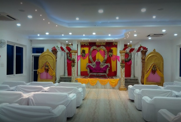 Hall 1 at Narayan Guest House