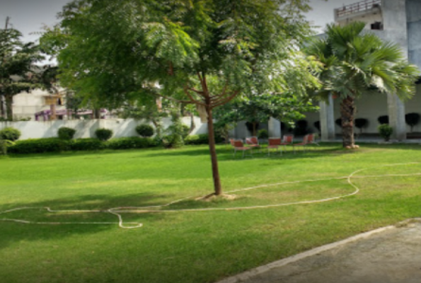 Himanshi Garden