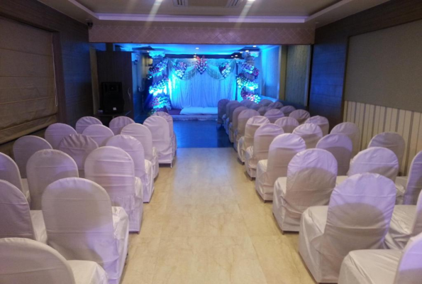 Hotel Madhav International