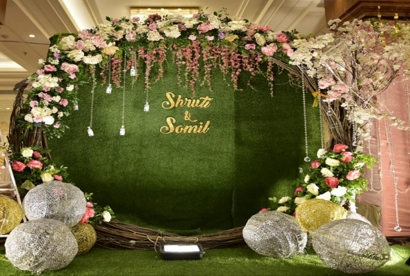 Hotel Jayati Oasis Inn