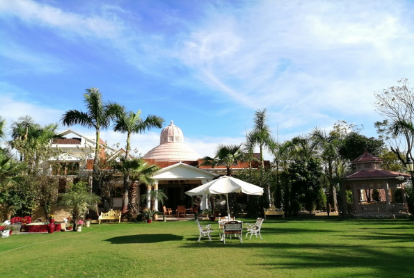 Poolside at Mann The Palm Retreat