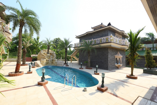 Poolside at Mann The Palm Retreat