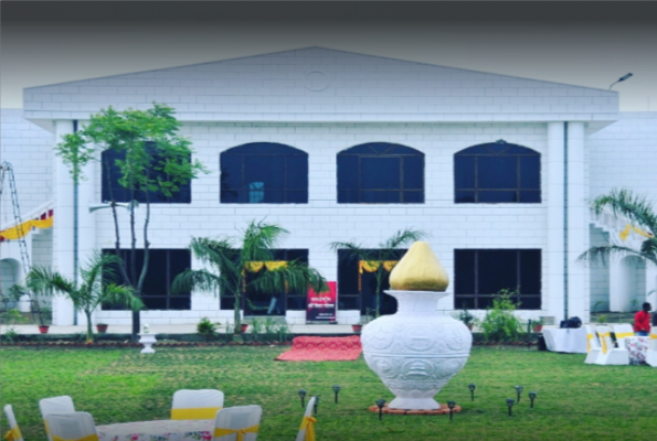 Lawn and Hall at Shri Vidya Lawns