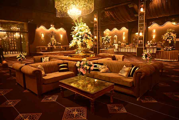 The Kundan By Ferns N Petals