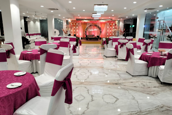 Banquet at Vaabi Saabi Hotel & Banquets