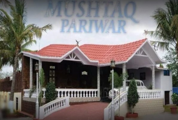 Mushtaq Pariwar Farm House