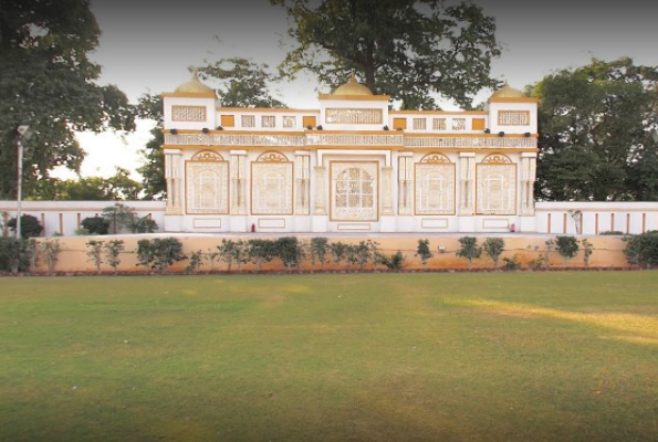 Lawn at Hotel Haveli Lawns