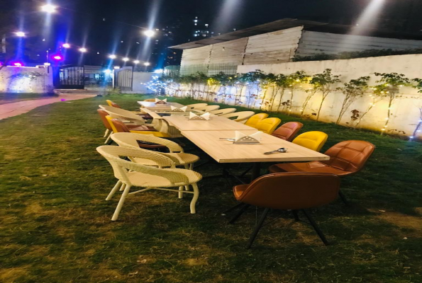 Otg On The Grass Cafe
