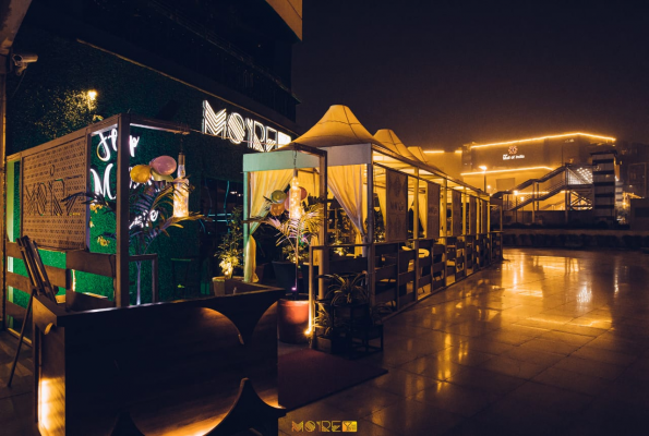 Moire Cafe Outdoor at Moire Cafe Lounge And Bar