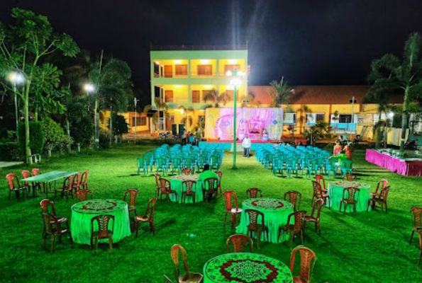 Hall at Anmol Banquet Hall And Party Lawns