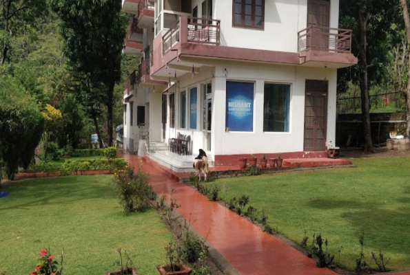 Nishant Garden Resort