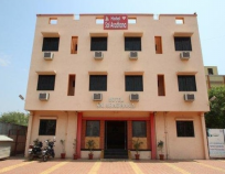 Hotel Sai Aradhana