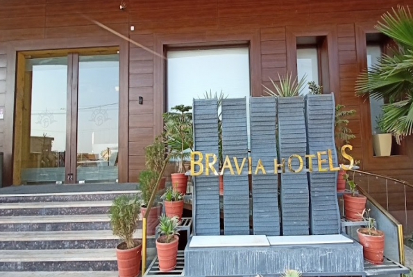 Lawn at Bravia Hotel