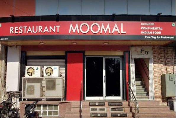 Restaurant Moomal