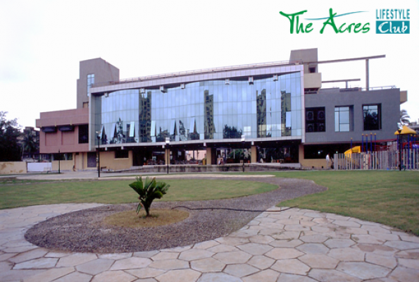 The Diamond  Terrace at The Acres Club