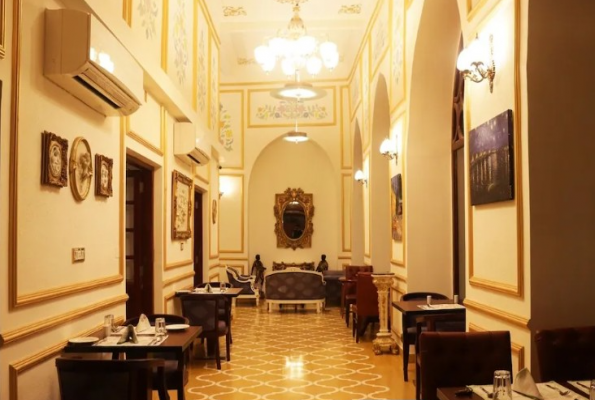 Maharaja Ganga Mahal 2