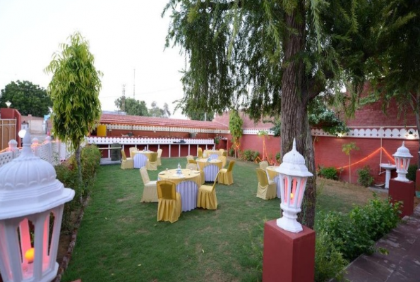 Hotel Bahadur Vilas