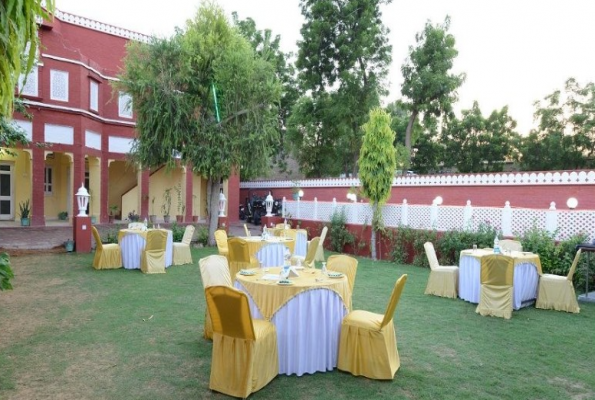 Hotel Bahadur Vilas