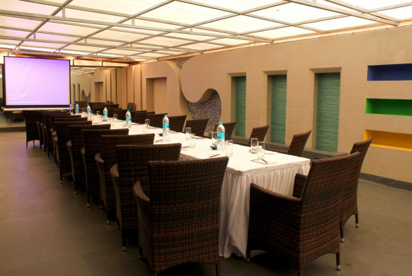 The Roa Hotel