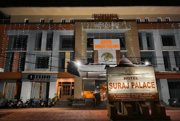 Hotel Suraj Palace