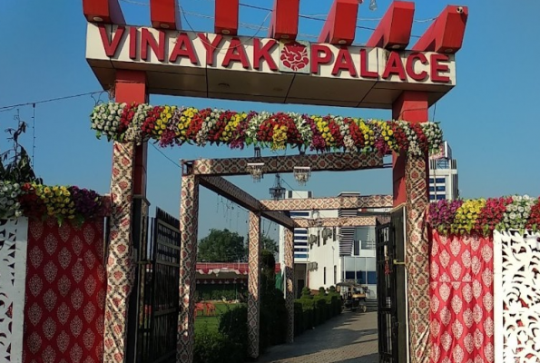 Hall at Vinayak Palace