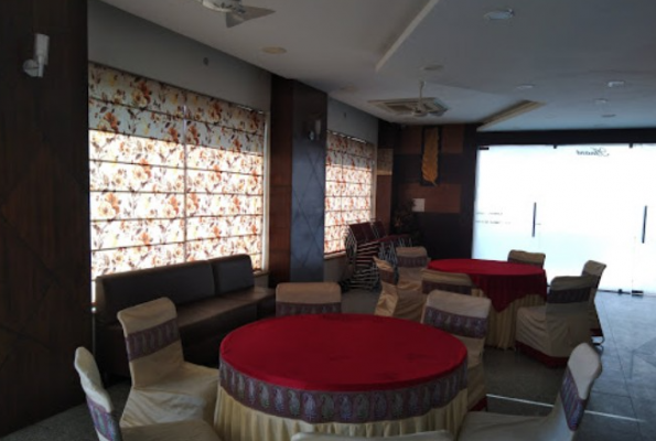 Restaurant at Madhav Muskan Residency