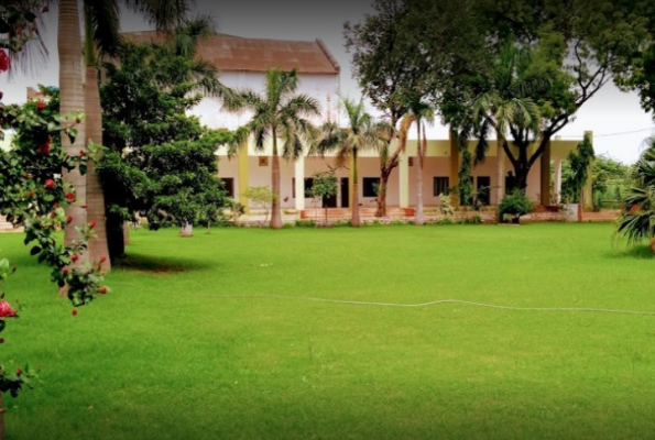 Lawn at Shubhaangan Resort