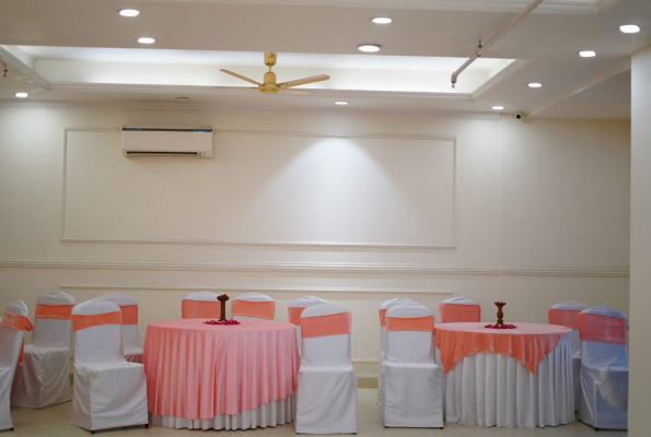 Hotel The Archer And Banquet