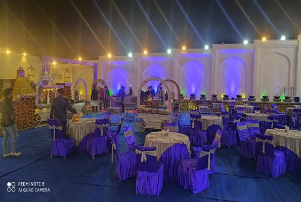 Party Lawn at Hotel Darbar E Khas