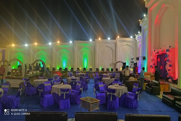 Party Lawn at Hotel Darbar E Khas