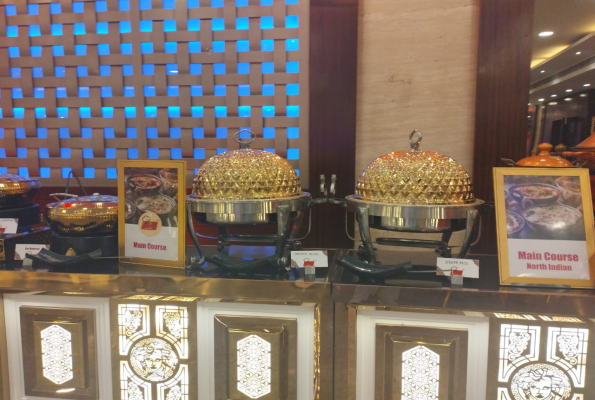 Maharaja Banquet at Golden Ring Motel And Resorts