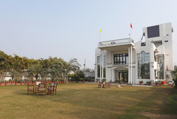 Shree Kanha Shyam Hotel And Banquet