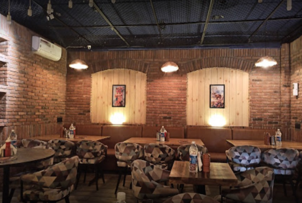 Pilibhit Da Cafe Dhaba 2