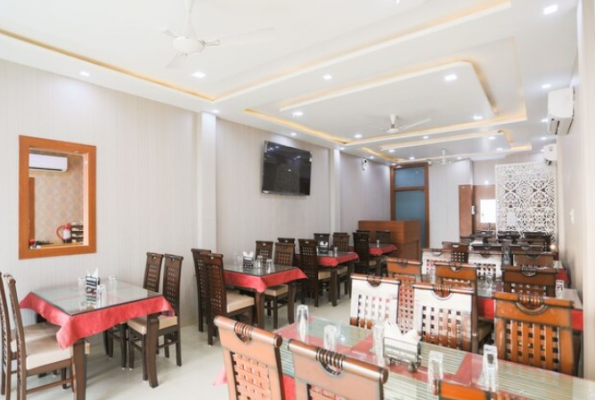 Hotel City Star And Restro 2