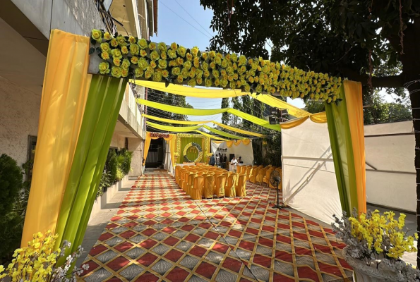 Hotel Merakee And Banquet Hall