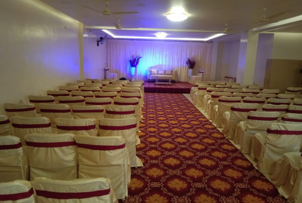 Dining Hall at The Loire Party Hall