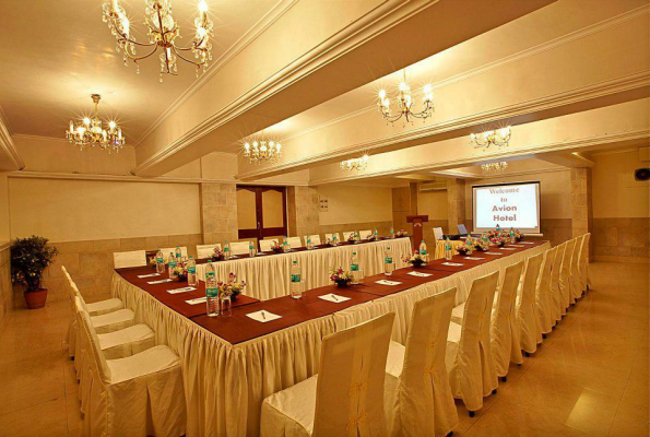 Royale Hall II at Avion Hotel