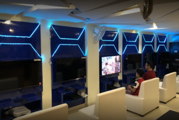 Play 360 Gaming Cafe